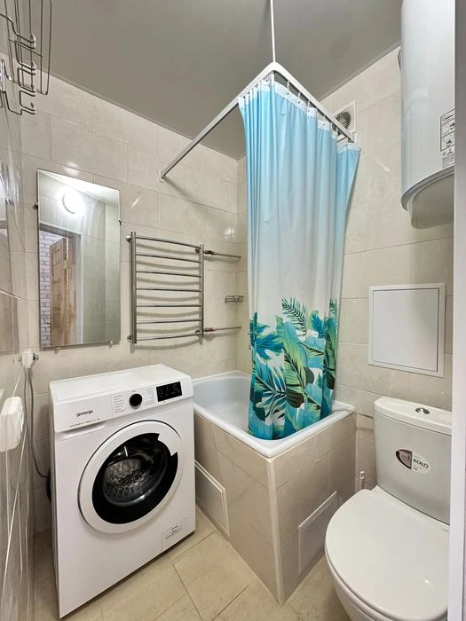 I will sell a 2-room apartment in the center of St. Serova Naberezhnaya, 10 (Yuliush