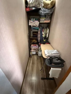 Продам 2-к квартиру 12 квартал. Ермоловой.