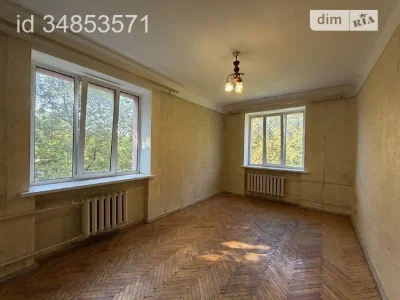 Продаж 3к квартири 74 кв. м на вул. Горіхуватський шлях 9 •