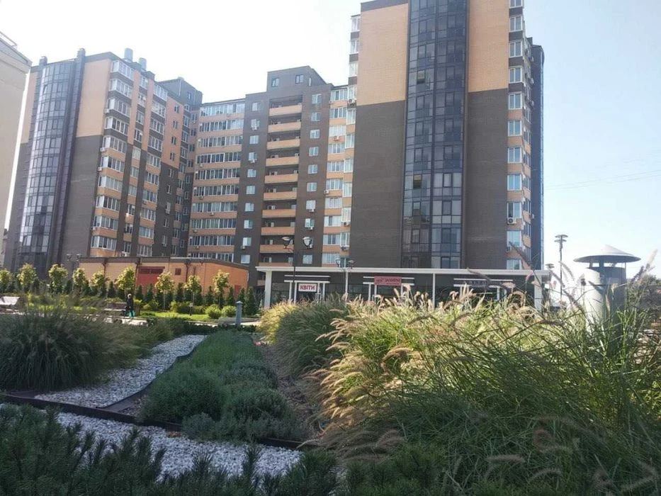 Продається простора квартира в ЖК"Резиденція" в центрі міста
