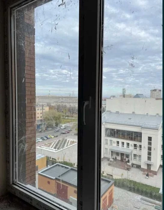 Продається простора квартира в ЖК"Резиденція" в центрі міста