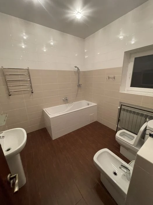 House for rent in Sauvignon-3 Есть Видео