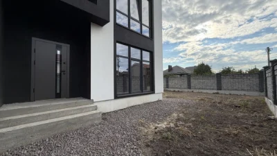 Теоміново продам готовий котедж р-н Нового Двору / Щасливого
