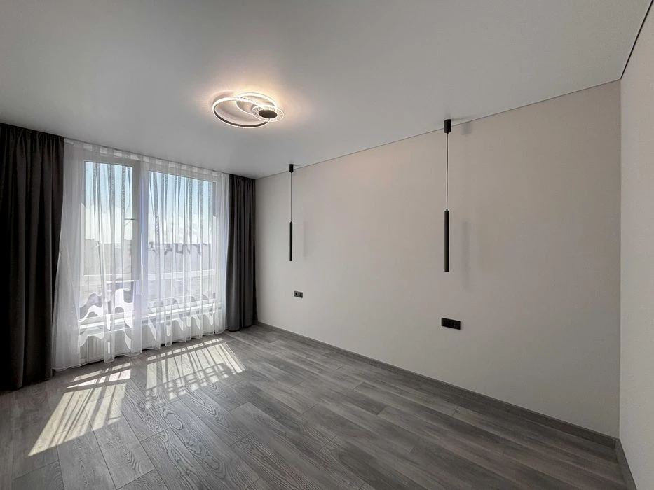 Срочная продажа 1 ком квартира ЖК UONE!!