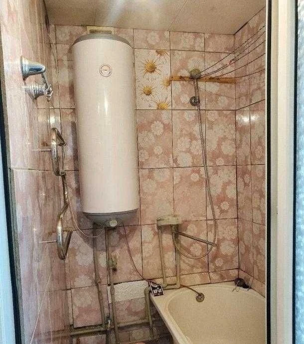 Продам 1 кімн. квартиру Залютине, 10 хв. Холодна Гора