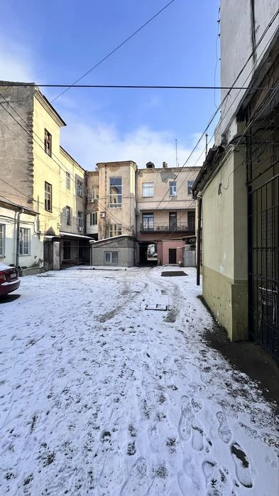 Продам 2-х комнатную квартиру в самом центре города