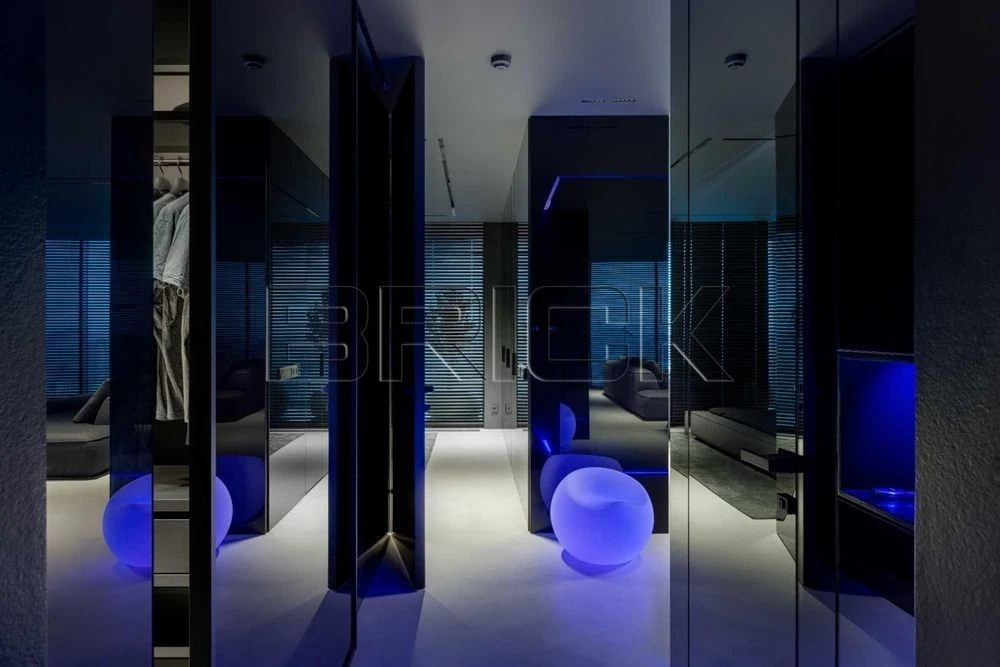 Sale of a special apartment in Taryan Towers residential complex Pechersk Palace Ukraine