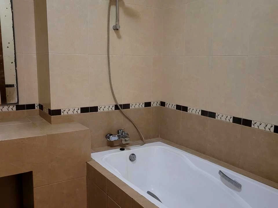 Квартира. Вінниця, Миколи Амосова вул. (Медведєва)