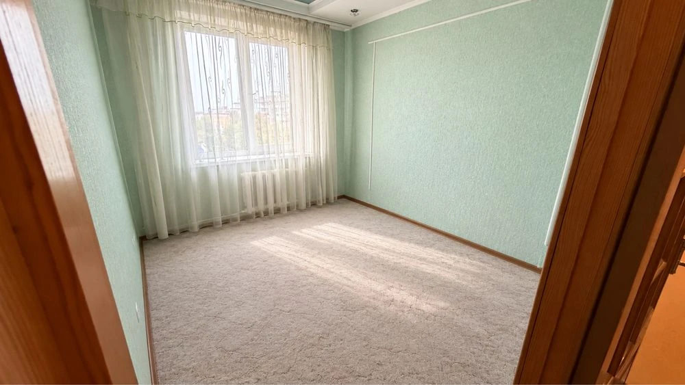 Продаж затишної 2х кімн. в центрі міста