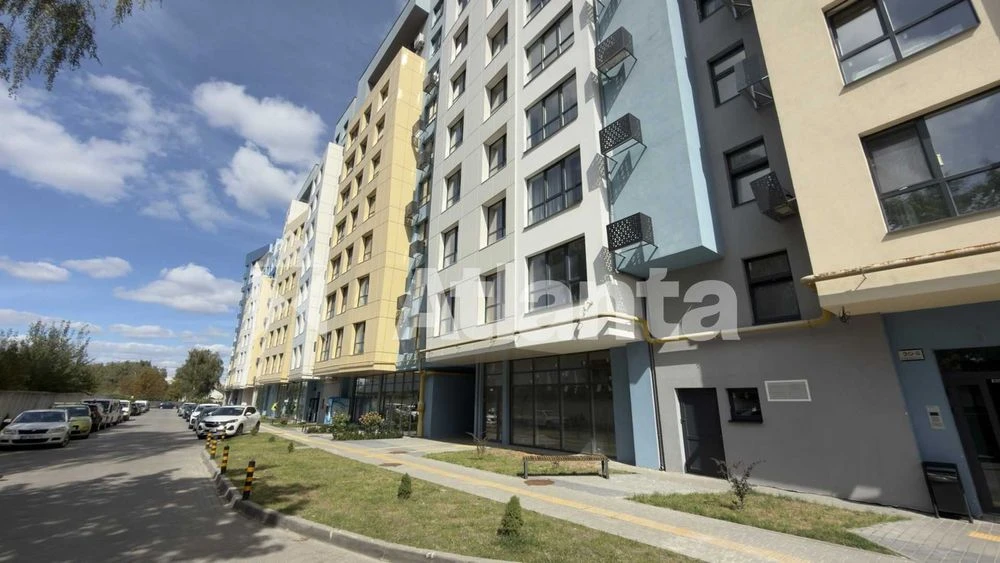 Простора 1-кімнатна квартира, вул. Карла Мікльоша, ЖК Парк А