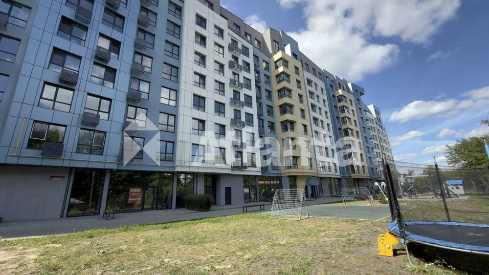 Простора 1-кімнатна квартира, вул. Карла Мікльоша, ЖК Парк А