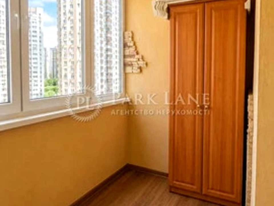 Квартира. Киев, ул.