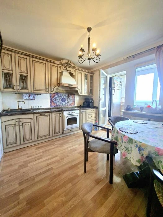 Продажа 3-комн кв в новострое Юбилейный