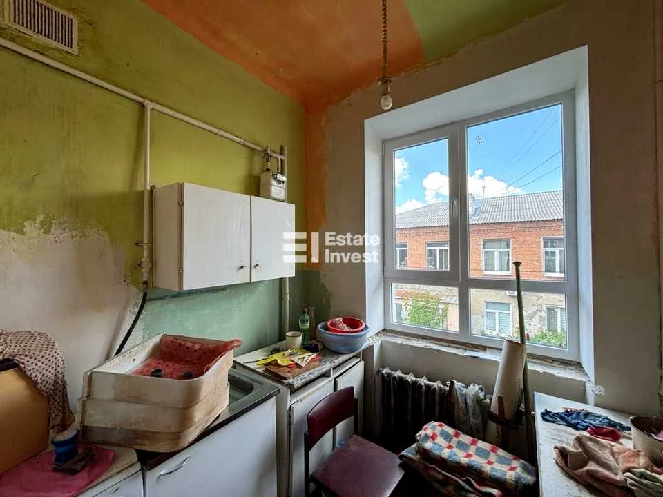 Apartment. Kharkov, Malozhankoyska St.