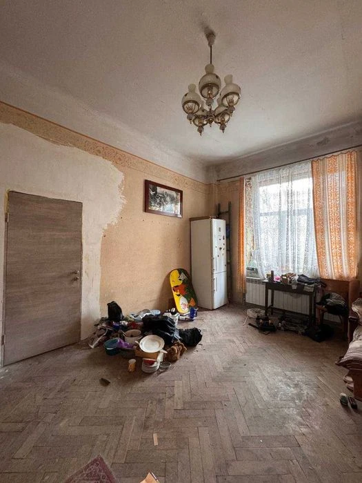 Продаж 1-кім квартири по вул.Старицького,4  Франківський рай