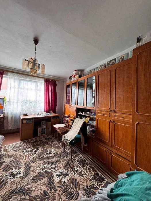 ПРОДАЖ 3-кім квартири по вул.Щурата 9  Шевченківський район
