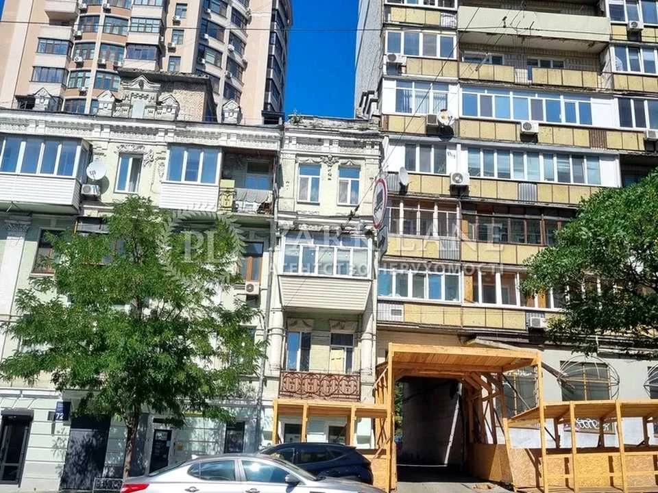 Квартира. Київ, Олександра Кониського вул.