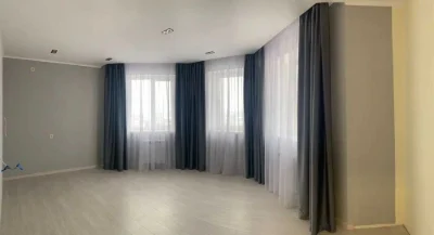 For sale: 4-room apartment (148 sq. m.) in the Solnechny Kvartal residential complex.
