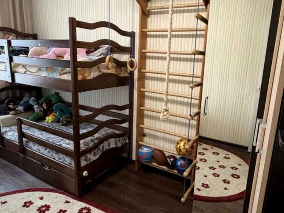 Квартира. Дніпро, Миколи Міхновського вул. (Щербини)