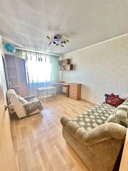 Selling apartment 3 on Studencheskaya and Akademika Pavlova. Certified.