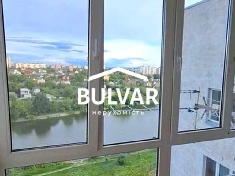 Apartment. Kharkiv, Oleksiivska St.