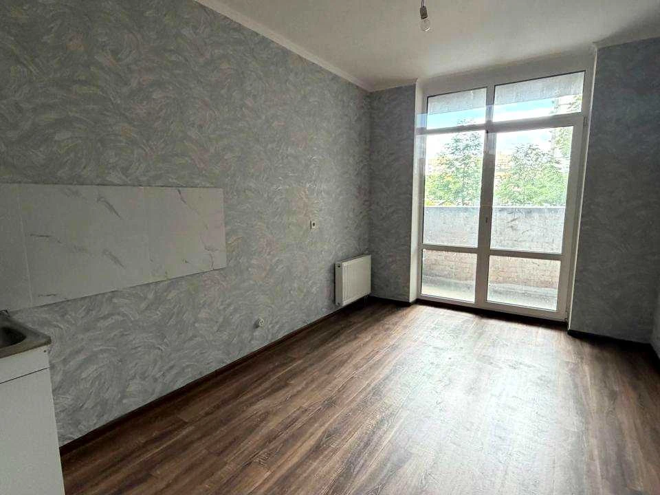 Квартира. Київ, Академіка Заболотного вул.