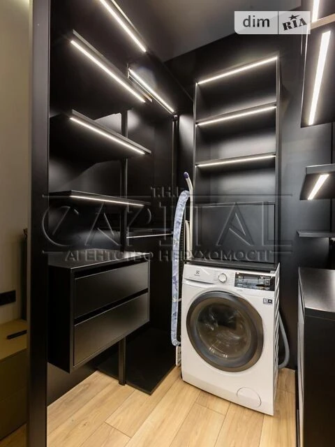 Продаж 2к квартири 57 кв. м на вул. Андрія Верхогляда 19Б •