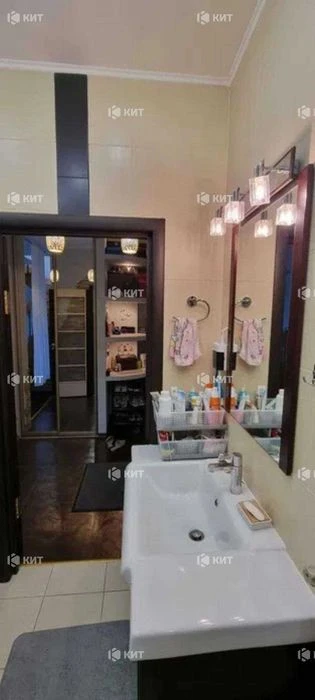 3 rooms. 120 sq. m. Kyiv, Zhuravlevsky residential complex, Novoaleksandrovskaya st.