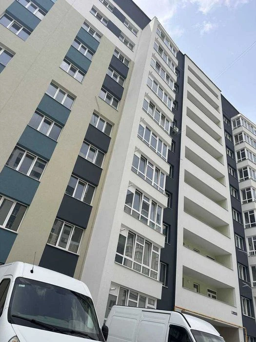 1 кімнатна в Рауші, підходить під виплати.Єоселя до 3х та до