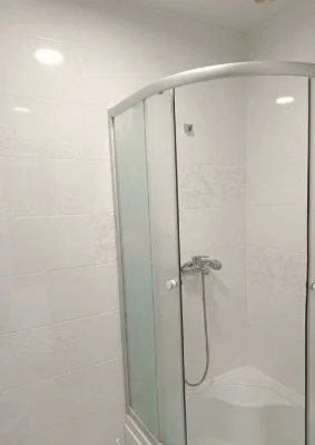 Продам 1 кімнатну квартиру гостинного типу в Харкові