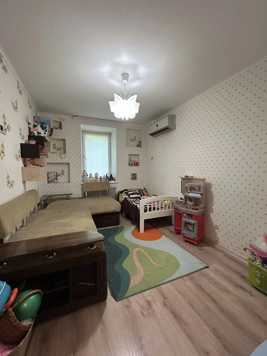 Продам квартиру на вул. П.Сагайдачного