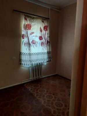 Нова ціна. Продам міцний будинок в Одинківці зі зручностями.