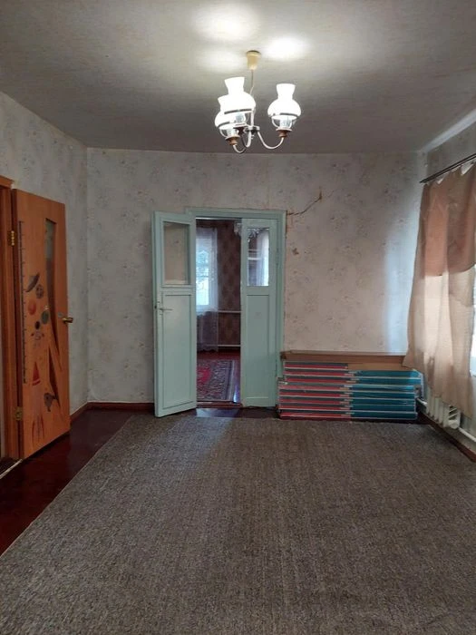Нова ціна. Продам міцний будинок в Одинківці зі зручностями.