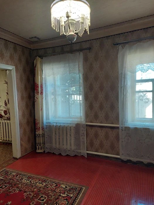 Нова ціна. Продам міцний будинок в Одинківці зі зручностями.