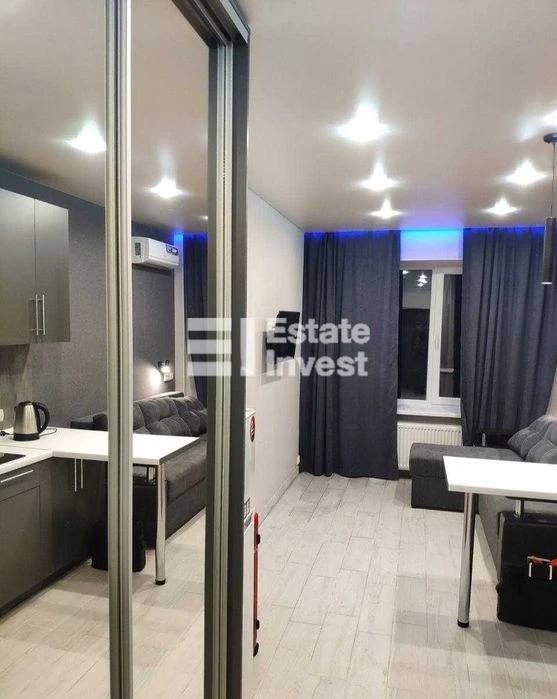 I will sell a 1-room apartment on Vesela St., 24, Vorobyovy Gory Residential Complex