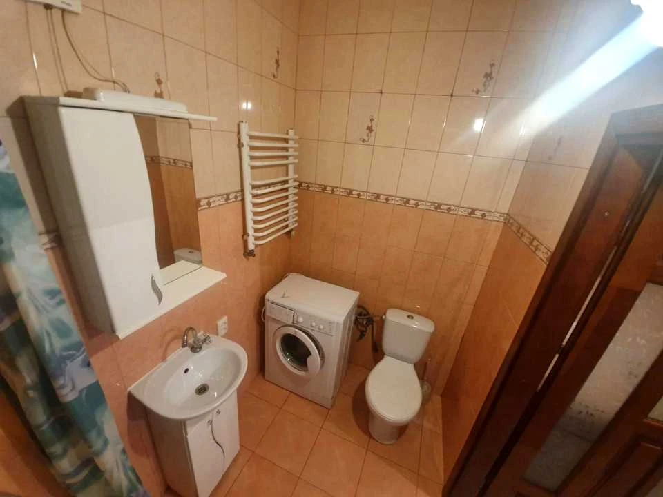 Квартира. Львів, Замарстинівська вул. ()