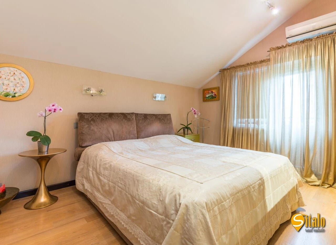 Продажа дома 280 м², 3-я Озерная ул.