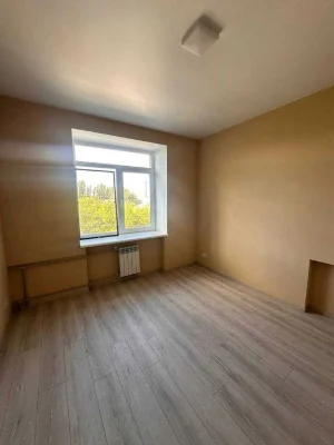 Продам 3-кімнатну квартиру ПРАВИЙ БЕРЕГ