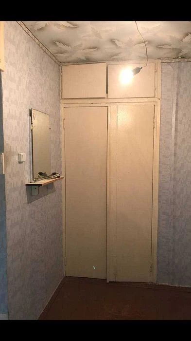 Продаж 1 к. квартири Холодна Гора