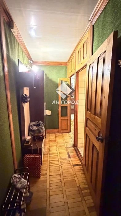 Супер локація! 1 к. квартиру 2/5 по вул. Каденюка 9а
