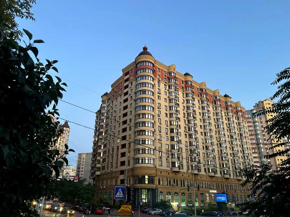 Квартира. Київ, Золотоустівська вул.