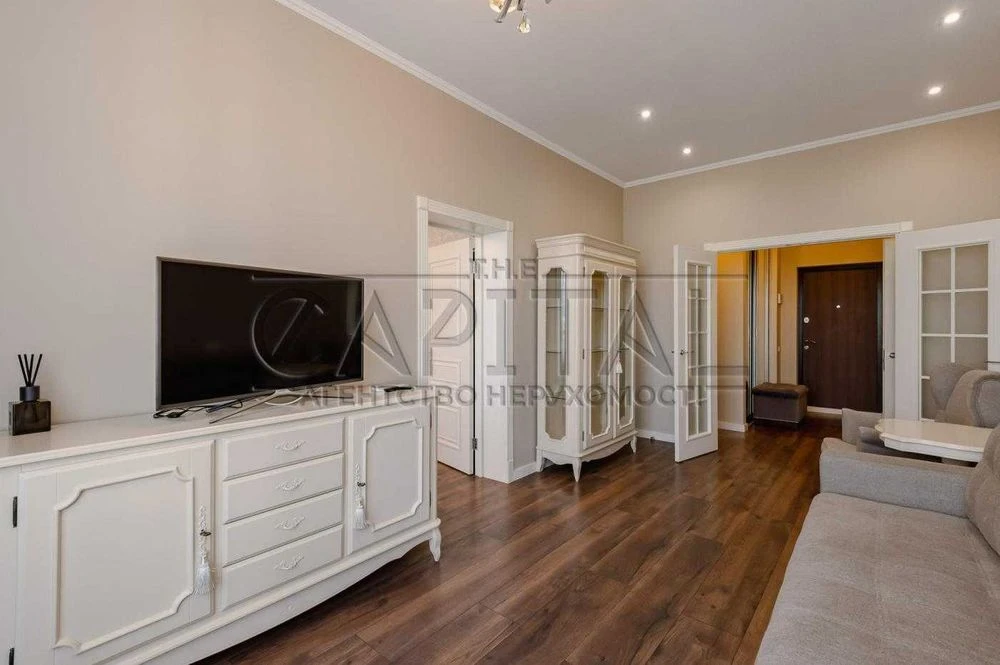 Продажа квартири, ЖК Central Park, вул. Джона Маккейна, Пече