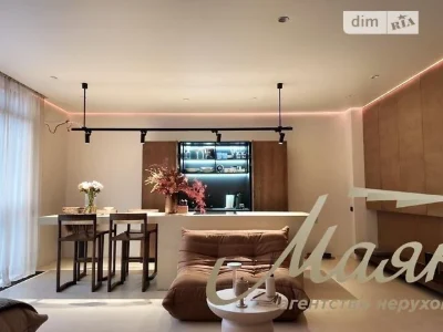 Sale of 2-room apartment 98 sq. m. on Predslavynska Street 42A • ID