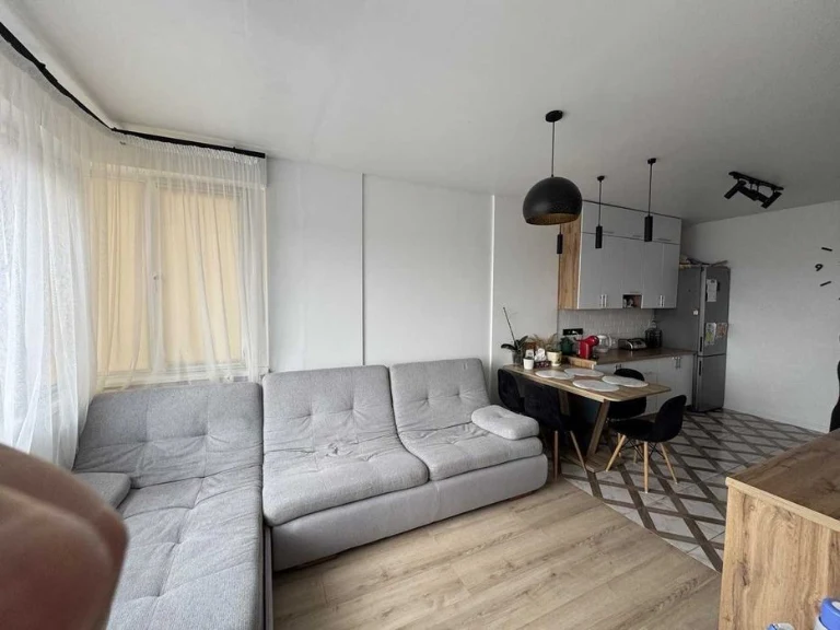 2-кімнатна квартира 82 м²  ЖК Strim Towers  Очеретяна