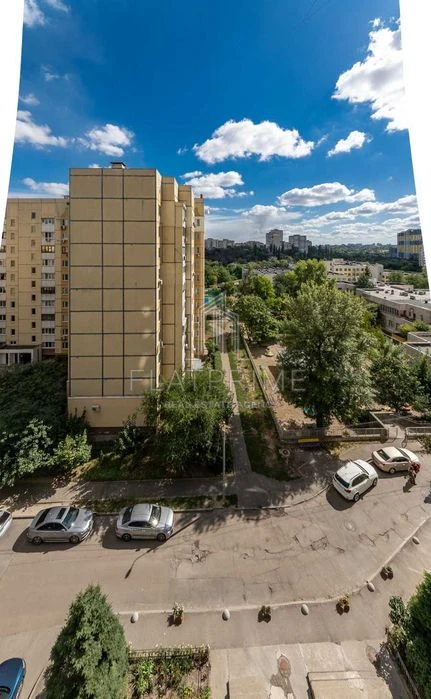 БЕЗ% 99м2 чотирі окремі кімнати Івана Пулюя 1А Соломенський