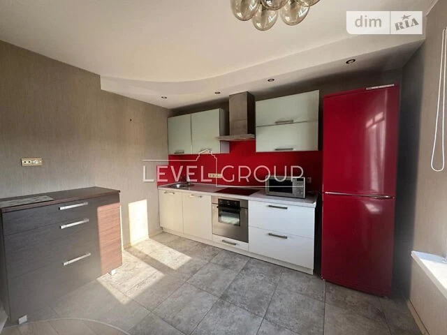Sale of 2-room apartment 73 sq. m on Levka Lukyanenka St. 15G • I