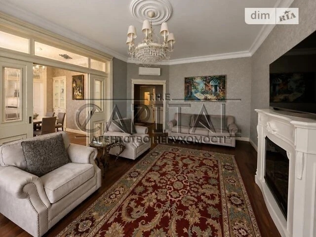 Продаж 5к квартири 227 кв. м на вул. Антоновича 103 • ID 347