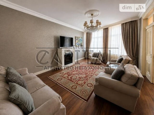 Продаж 5к квартири 227 кв. м на вул. Антоновича 103 • ID 347