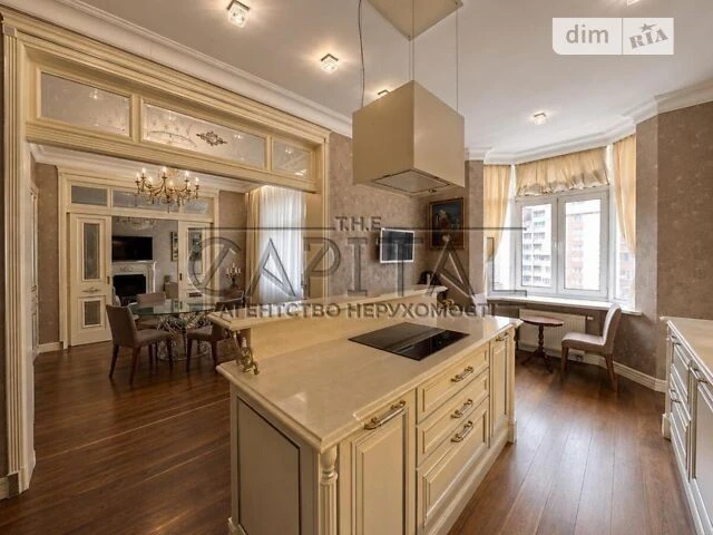 Продаж 5к квартири 227 кв. м на вул. Антоновича 103 • ID 347