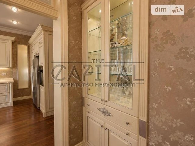 Продаж 5к квартири 227 кв. м на вул. Антоновича 103 • ID 347